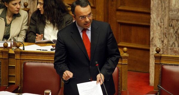 Σταϊκούρας: Έχουμε υπερβεί τους δημοσιονομικούς στόχους για το 2014 κατά 525 εκ. ευρώ, όσο και το κοινωνικό μέρισμα
