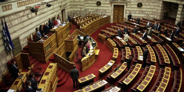 Απεχθείς βουλευτές, Τσόκαρων Λαδιάρηδων και Κωλο-κοτροναίων