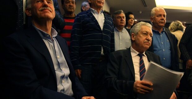 Η απάντηση Παπανδρέου στα περί φλερτ με ΔΗΜΑΡ: Ήμουν και θα είμαι ΠΑΣΟΚ