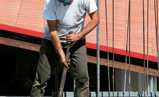 Μειώνεται σιγά σιγά η αδήλωτη εργασία: Πρόστιμα 12 εκατ. ευρώ