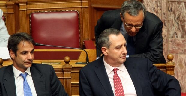 Στον απόηχο Μπαλτάκου: Το μήνυμα των καραμανλικών και η αμηχανία της κεντροδεξιάς