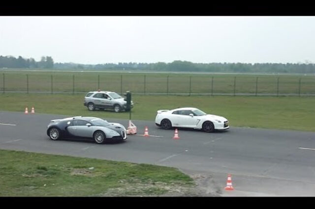 Τα λάστιχα πήραν φωτιά – Υπέρτατη κόντρα: Bugatti Veyron vs Nissan GT-R