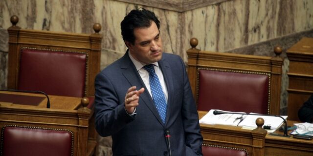 Γεωργιάδης: Κάπνισμα τέλος. Στα ασφαλιστικά ταμεία τα φάρμακα για τη διακοπή του