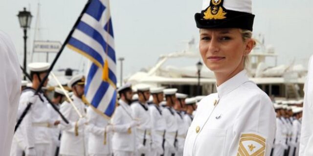 Ποιοι ένστολοι δικαιούνται το επίδομα των 500 ευρώ