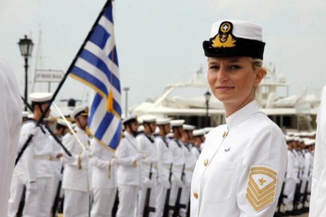 Ποιοι ένστολοι δικαιούνται το επίδομα των 500 ευρώ
