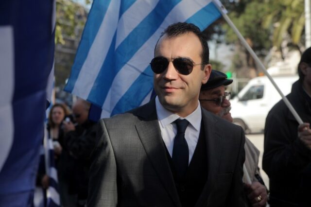 Μήνυμα σοκ στο κινητό του Ηλιόπουλου: “Την Τρίτη χτύπησα με το αμάξι έναν Πακιστανό και τον παράτησα”