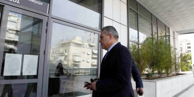 Στις 2 Νοεμβρίου η δίκη Μαντέλη