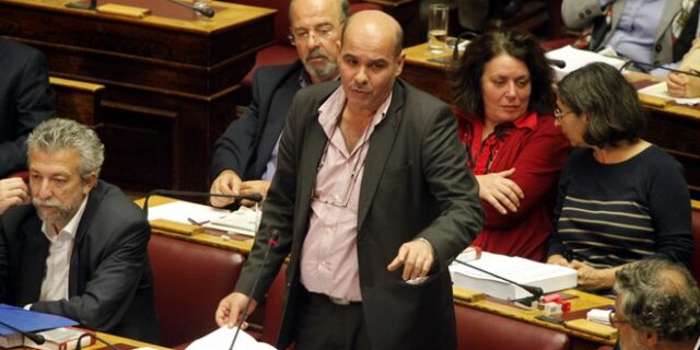 Απέχει ο Μιχελογιαννάκης από την ψηφοφορία για άρση ασυλίας των βουλευτών της ΧΑ