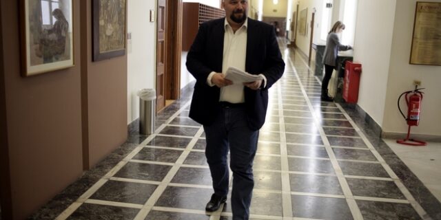 Στο ΣΔΟΕ 2 τιμολόγια του Ηλία Παναγιώταρου για προμήθειες στους “Γιατρούς του Κόσμου”