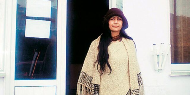 Ψίθυροι καρδιάς και μικροπολιτικής