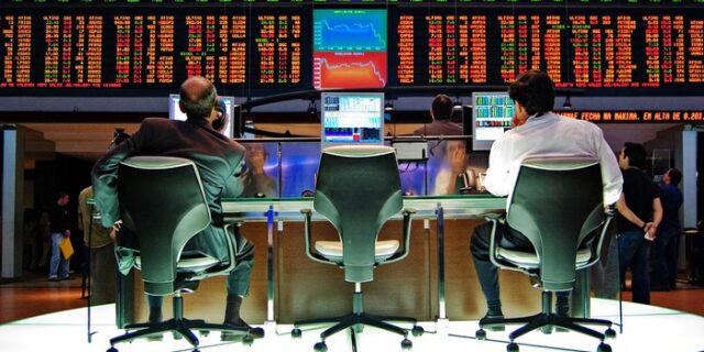 Επενδυτές αποκαλύπτουν: Γιατί ποντάραμε στην Ελλάδα