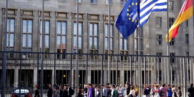 Βερολίνο: Ποτέ δεν θέλαμε έξοδο της Ελλάδας από το ευρώ