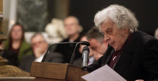 Επαναλαμβάνει σε όλους τους τόνους ο Μίκης Θεοδωράκης: “Δεν στηρίζω κανέναν υποψήφιο”