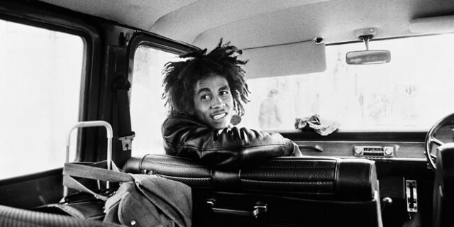 Ντοκιμαντέρ: Ο φωτογράφος του Bob Marley μιλάει για τον βασιλιά της Reggae