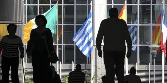Οι ευρωεκλογές φέρνουν και πάλι τα ευρωομόλογα στο προσκήνιο