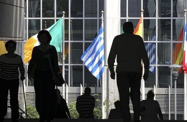 Οι ευρωεκλογές φέρνουν και πάλι τα ευρωομόλογα στο προσκήνιο