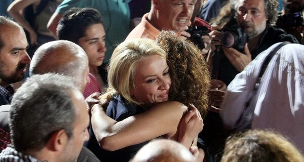 Δούρου: Αύριο ξεκινά ένας πόλεμος με τα συμφέροντα