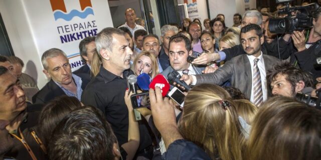 “Ναυμαχία” στον Πειραιά. “Εκπρόσωπο των Ρέιντζερς” χαρακτηρίζει ο Γ. Μώραλης τον Β. Μιχαλολιάκο