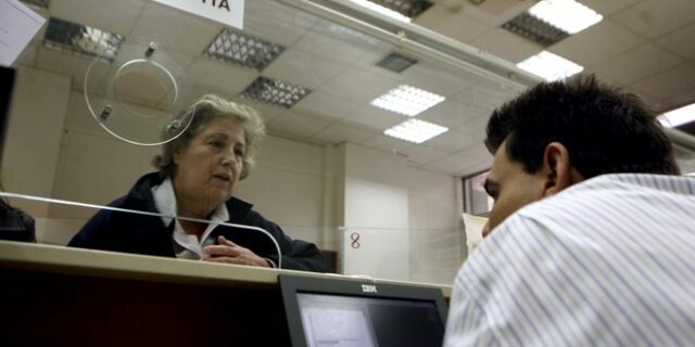 Η προσωρινή σύνταξη εκθέτει το ΙΚΑ – Απίστευτη ταλαιπωρία για χιλιάδες ασφαλισμένους