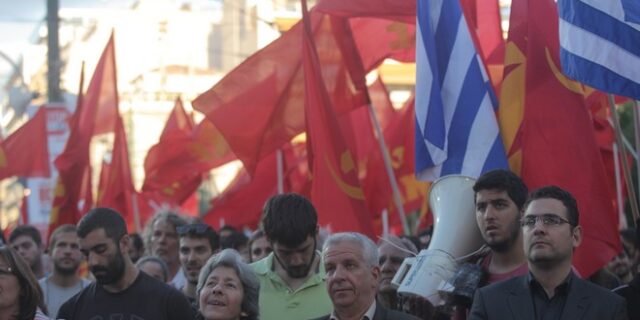 Κουτσούμπας: “Καταδικάστε συγκυβέρνηση και ΣΥΡΙΖΑ”