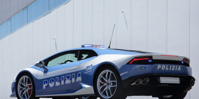 Μια Lamborghini Huracán LP 610-4 στην υπηρεσία της ιταλικής Αστυνομίας