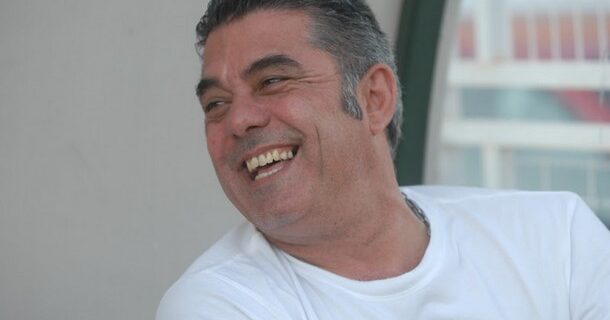 Απάντηση Μύρτσου: “Αυτοί οι πολιτικάντηδες δεν έχουν ιερό και όσιο”