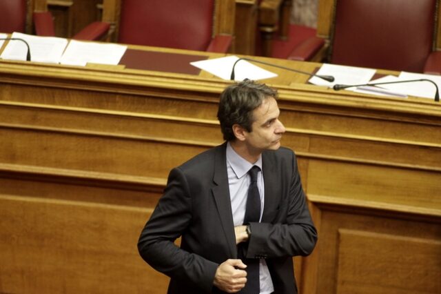 Δεν αποκλείει πριμ καλής απόδοσης στο Δημόσιο ο Μητσοτάκης