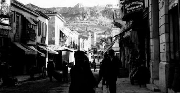 Μηχανή του χρόνου:«Ωραία Ελλάς». Το καφενείο που έριχνε κυβερνήσεις