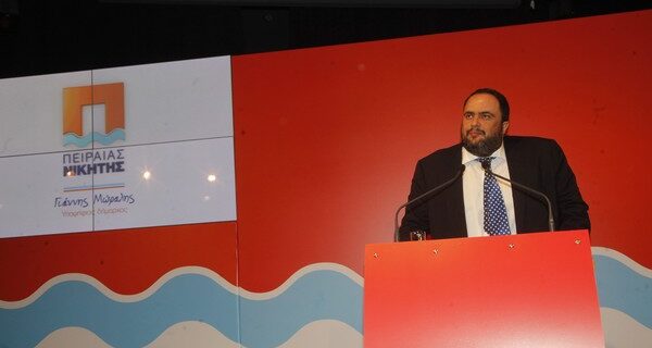 Τα 11 βήματα του Βαγγέλη Μαρινάκη για να αλλάξει το Μεγάλο Λιμάνι