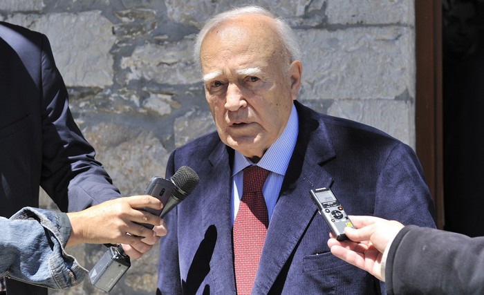 Ευρωεκλογές 2014. Κάρολος Παπούλιας: “Οι Έλληνες να ενισχύσουν τις δημοκρατικές δυνάμεις”