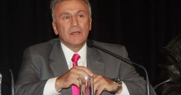 Ευρωεκλογές 2014: Ο Παναγιώτης Ψωμιάδης έγινε σοκολατάκι!