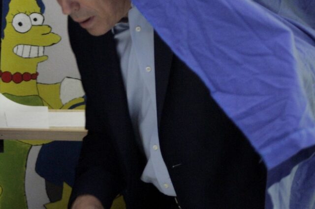 Τα 20 καλύτερα καρέ των δημοτικών και περιφερειακών εκλογών