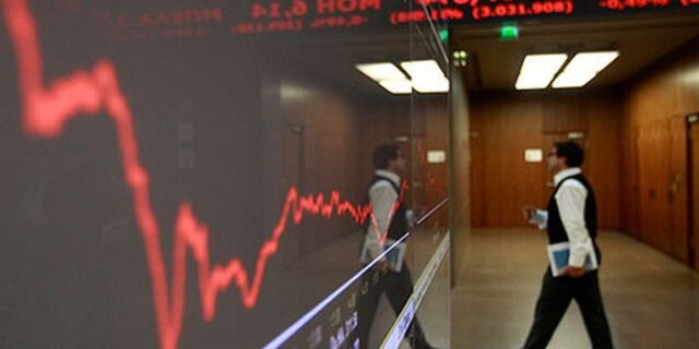 Bloomberg: Οι μεγαλύτεροι επενδυτές του κόσμου εμπιστεύονται τα ελληνικά ομόλογα