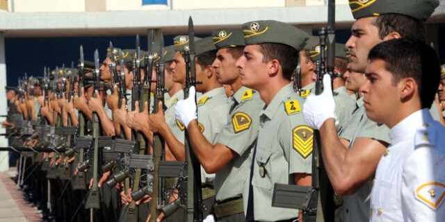 Εξαίρεση για υποψήφιους του 2012. Θα δώσουν με το 10% για στρατιωτικές σχολές