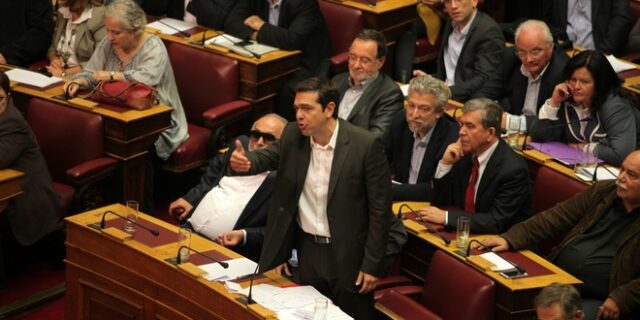 Ο ΣΥΡΙΖΑ ζητά άμεση σύγκλιση της Ολομέλειας – Υποστηρίζει ότι υπάρχουν τα 120 “όχι” για τη “μικρή ΔΕΗ”