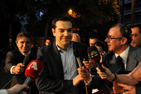 Τσίπρας: Ο σεβασμός στη Δημοκρατία επιβάλλει την προσφυγή στο λαό το συντομότερο