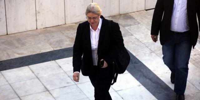 Προθεσμία να απολογηθούν σε 4 ακόμα βουλευτές της Χρυσής Αυγής