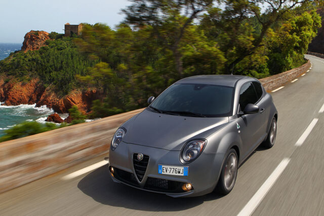 Οι Alfa Romeo Giulietta και MiTo με το έμβλημα “Quadrifoglio Verde”