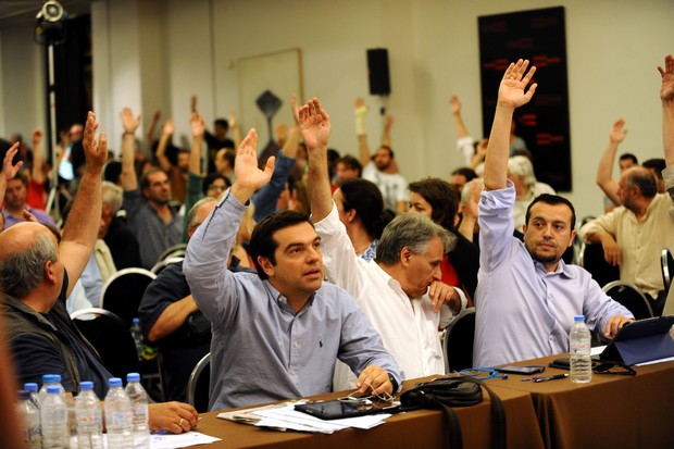“Ανένδοτο αγώνα ανατροπής” αρχίζει ο ΣΥΡΙΖΑ