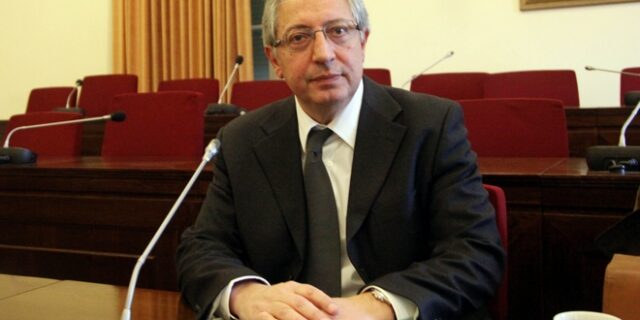 Θ. Αμπατζόγλου: Τον Ιούλιο ξεκινούν τα προγράμματα του ΟΑΕΔ για την καταπολέμηση της ανεργίας