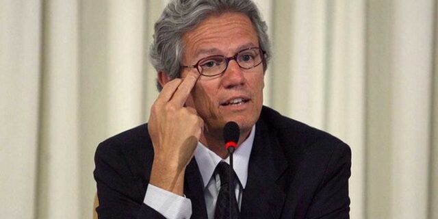 Εκπρόσωπος της Βραζιλίας στο ΔΝΤ: “Η τρόικα προσπαθεί να διοικήσει την Ελλάδα από το εξωτερικό”