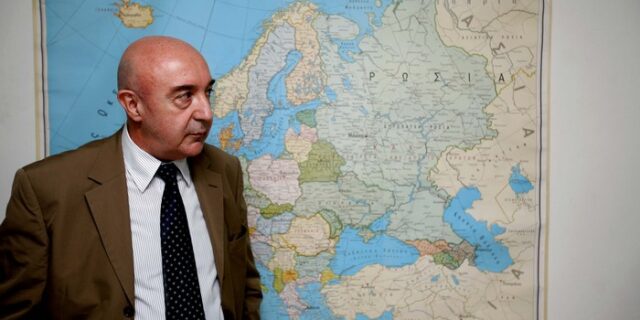 Με εντολή Σαμαρά: Αποπομπή Δαραβίγκα από τον ΟΚΑΝΑ σε χρόνο ρεκόρ