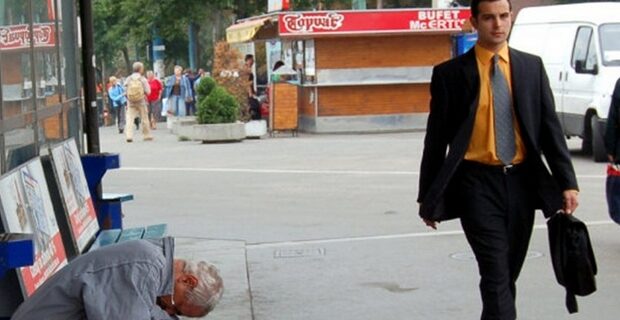 Eurostat: Πλούσιοι, φτωχοί και στη μέση η Ελλάδα
