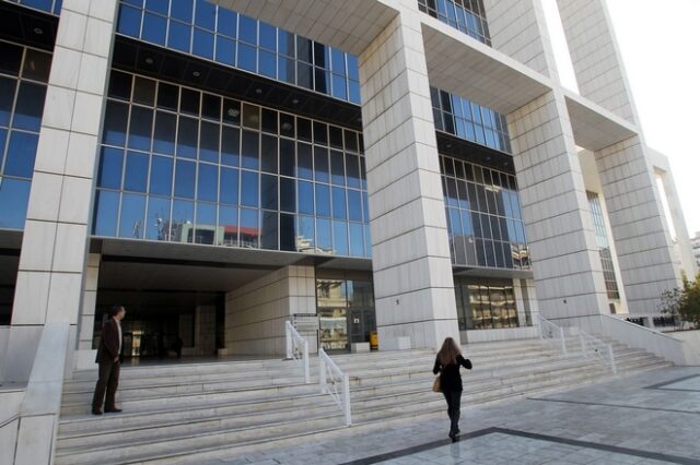 Τηλεφώνημα για βόμβα στο εφετείο