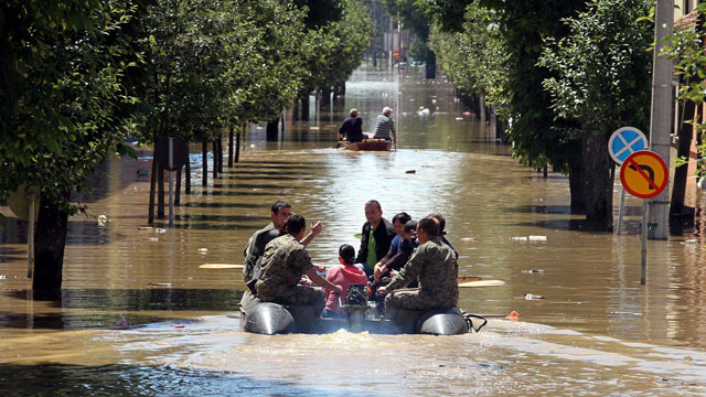 Σερβία: Ελληνικές επιχειρήσεις πρόσφεραν βοήθεια ύψους 182.500 ευρώ