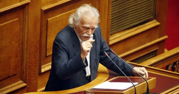 Μ. Γλέζος: “Γεννιούνται κοσμοϊστορικά γεγονότα στη χώρα. Θα πάω στην ευρωβουλή να μεταφέρω το καινούργιο πνεύμα”