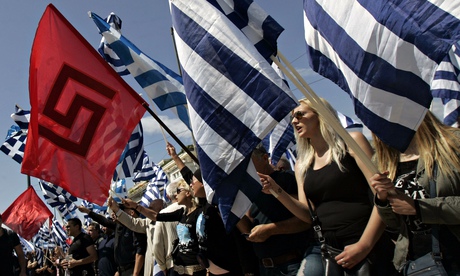 Guardian: Τραγούδια των SS και αντισημιτισμός, η Χρύση Αυγή είναι Ναζιστικό κόμμα