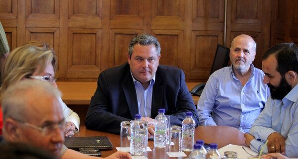 Καμμένος: Όποιος θέλει να φύγει, να το κάνει τώρα