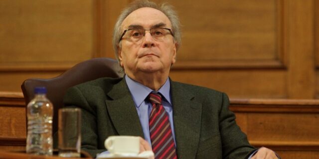 Κατέθεσαν Πανούσης – Κωνσταντόπουλος για τις καταγγελίες περί χρηματισμού βουλευτών