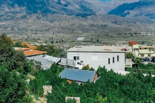 Λαζαράτι: Οδοιπορικό στην πρωτεύουσα των ναρκωτικών της Ευρώπης